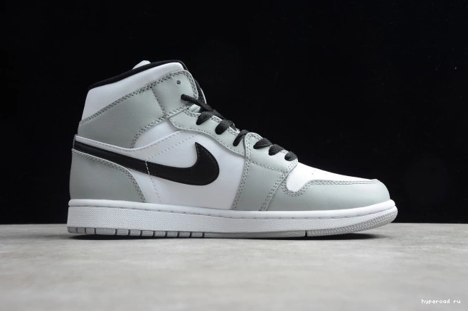Jordan Smoke Mid Grey 554724-092 AIR 1 Light 0519